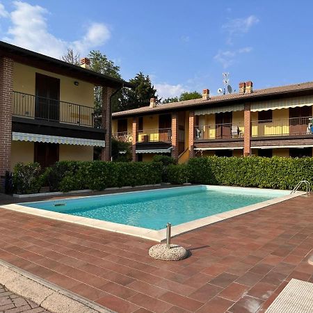 Pool - Marge Apartment - By Host4U Padenghe sul Garda Esterno foto